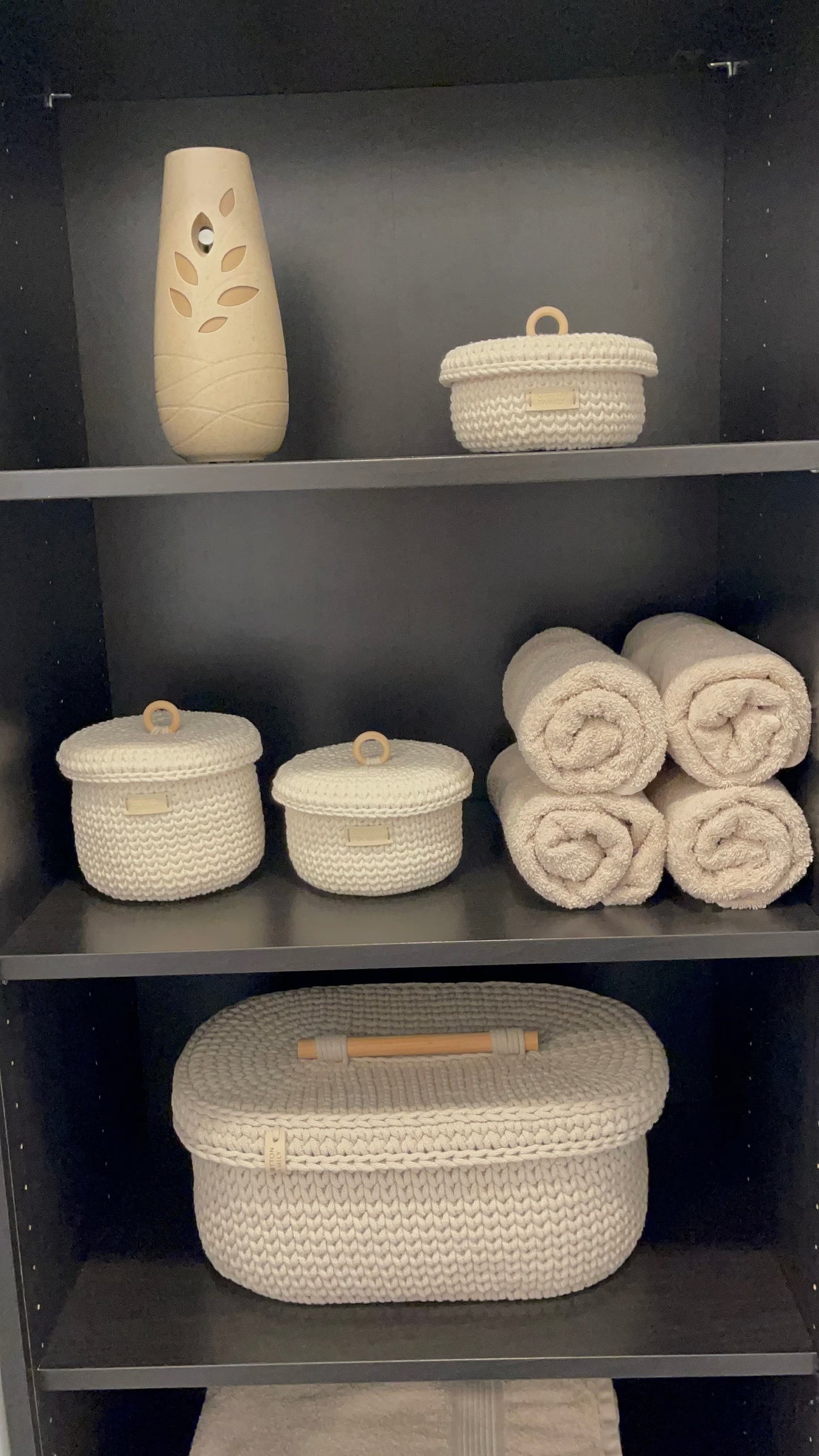"RING" Set of 3 Round MEDIUM-Organizer Lidded Baskets