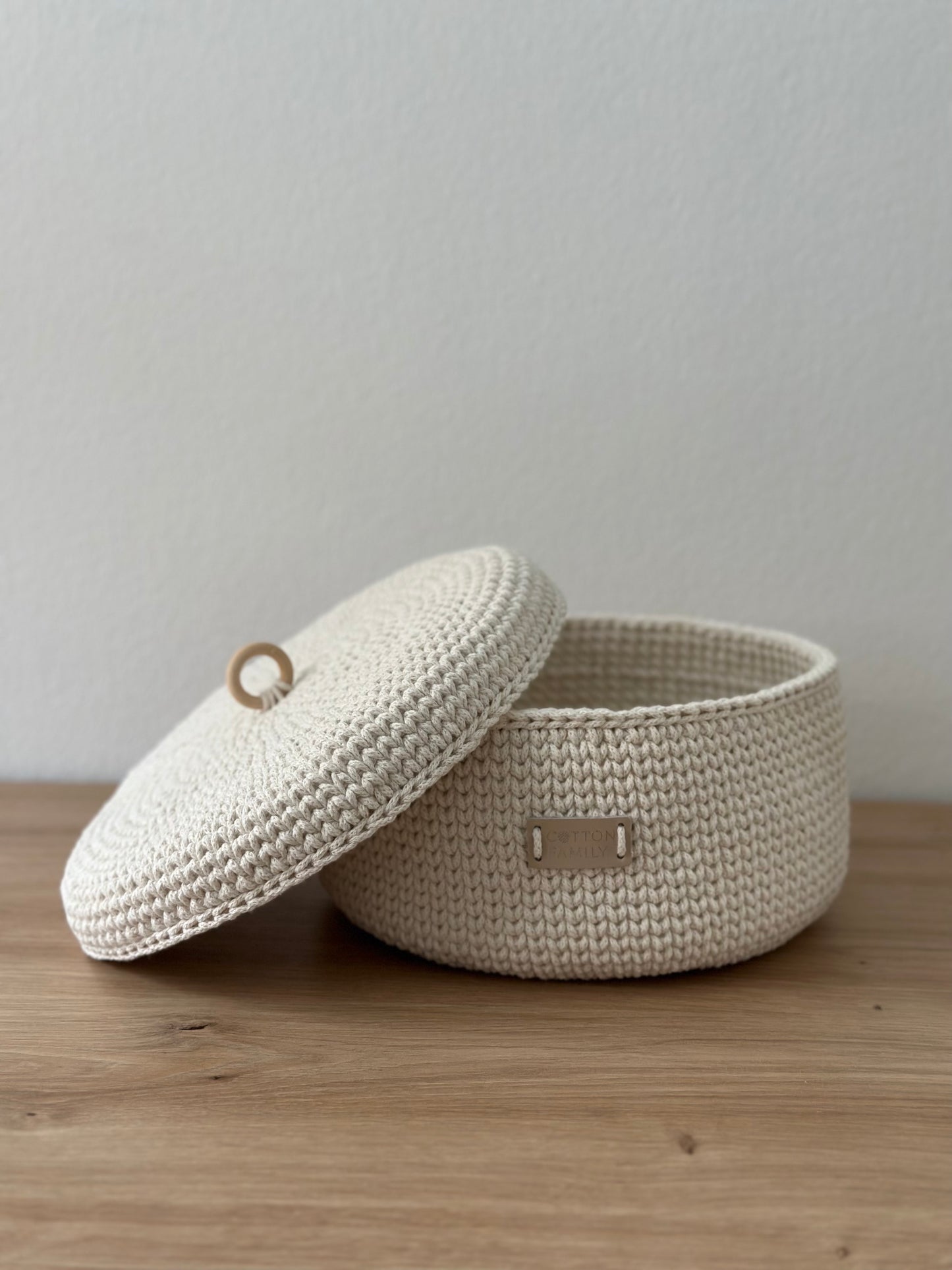 "RING" Round LARGE-Organizer Lidded Basket