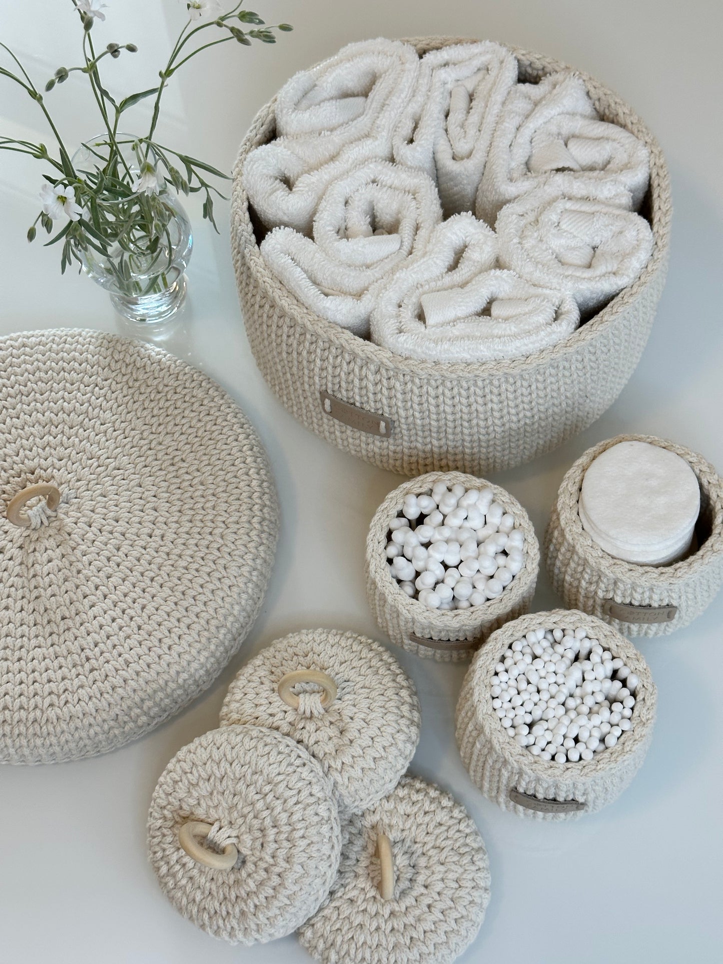 "RING" Set of 4 Round Organizer Lidded Baskets