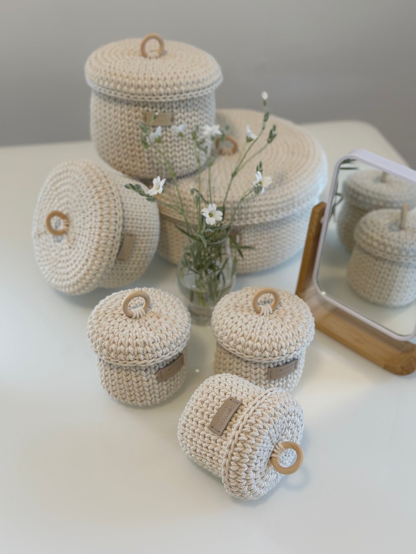 "RING" Set of 6 Round Organizer Lidded Baskets