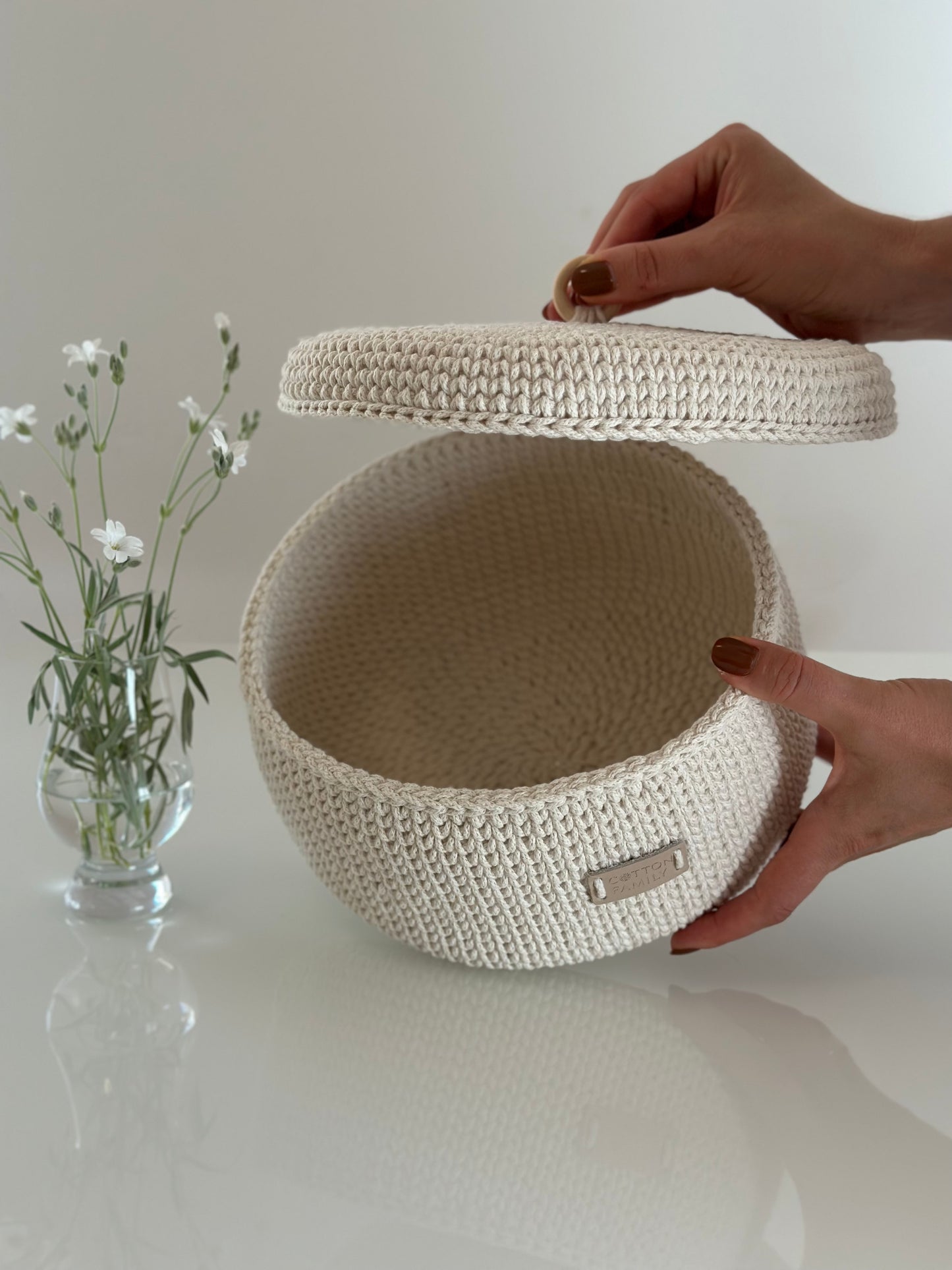 "RING" Round LARGE-Organizer Lidded Basket