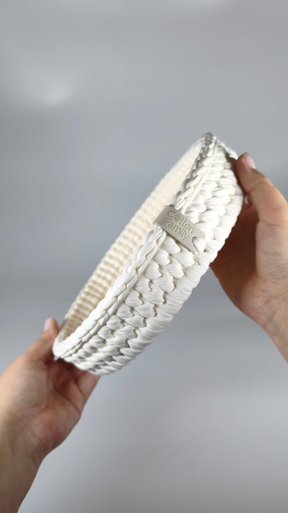 SALVA Tray — Milk | Handmade Round Crochet Tray with Wooden Base