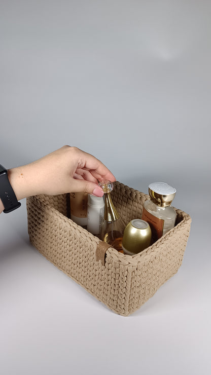 RECTO Basket — Warm Sand | Handmade Crochet Organizer with Knitted Bottom