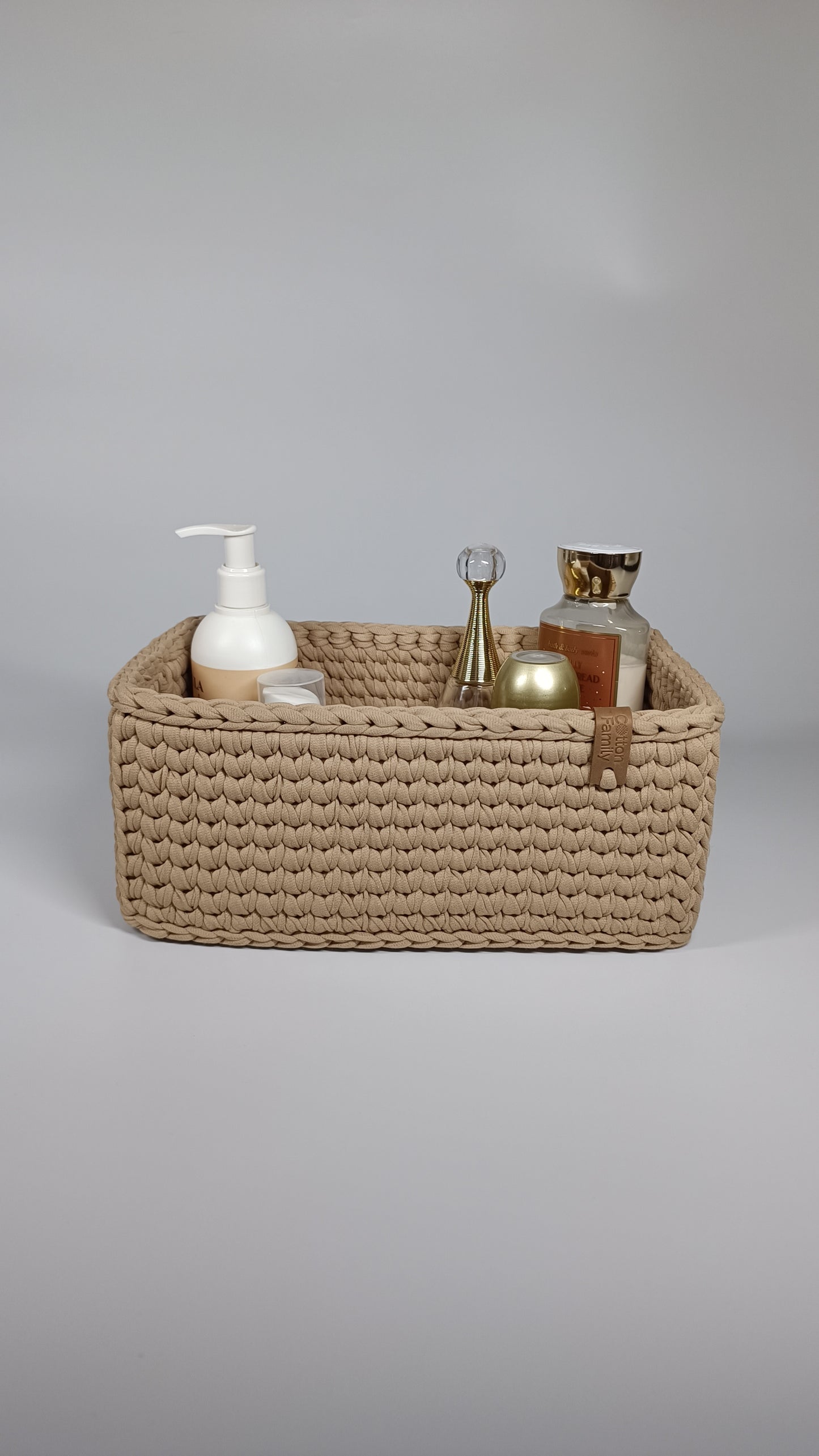 RECTO Basket — Warm Sand | Handmade Crochet Organizer with Knitted Bottom