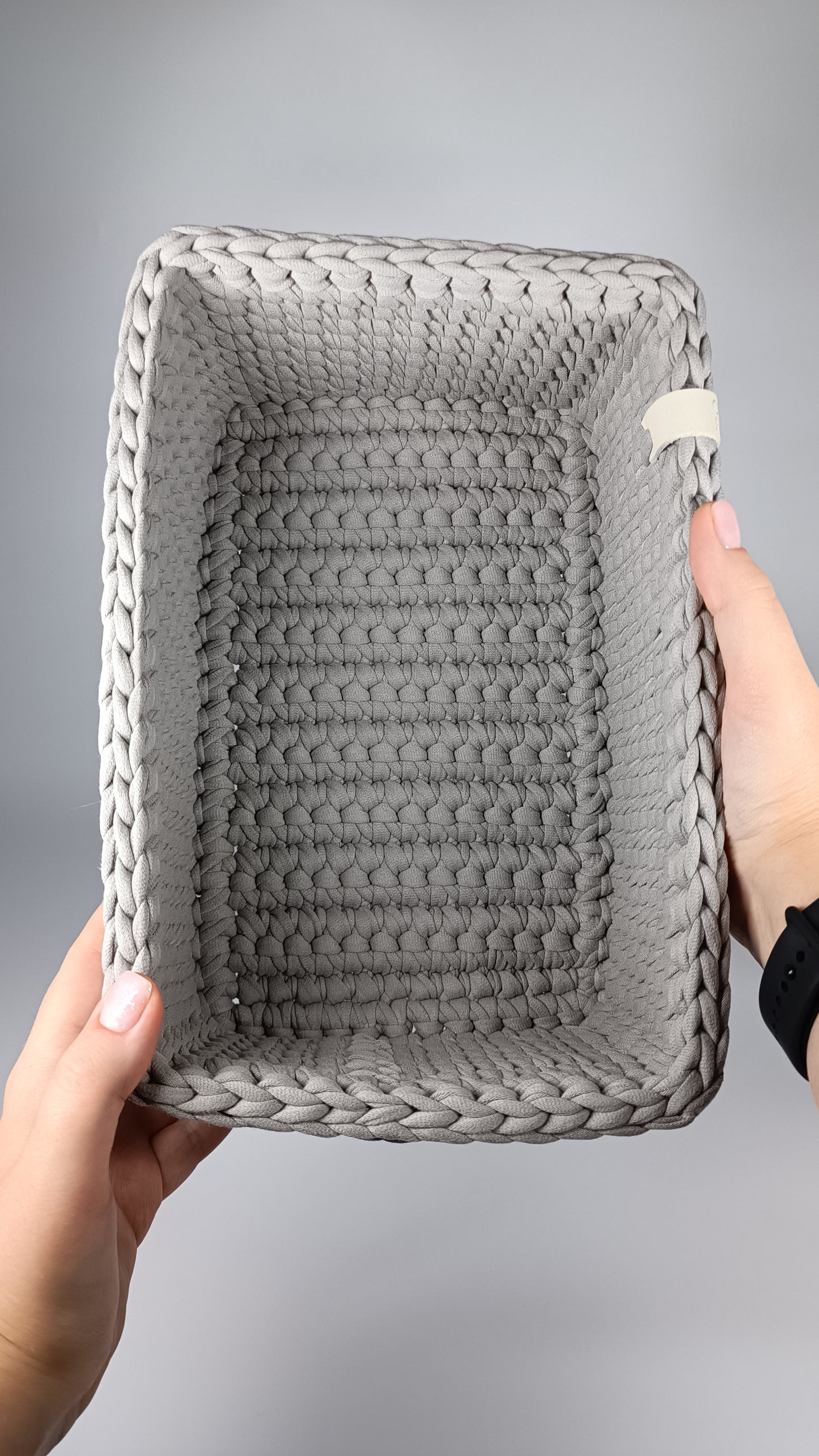 RECTO Basket — Warm Gray | Handmade Crochet Organizer with Knitted Bottom