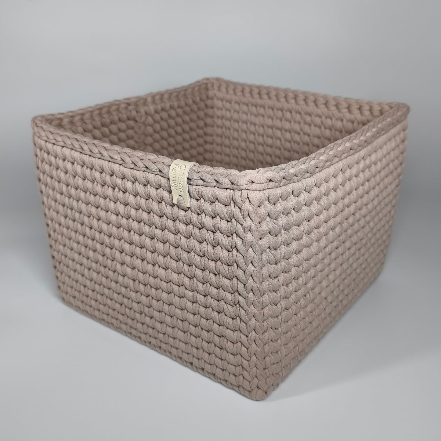 CUBE Wood Basket — Pure Cashmere